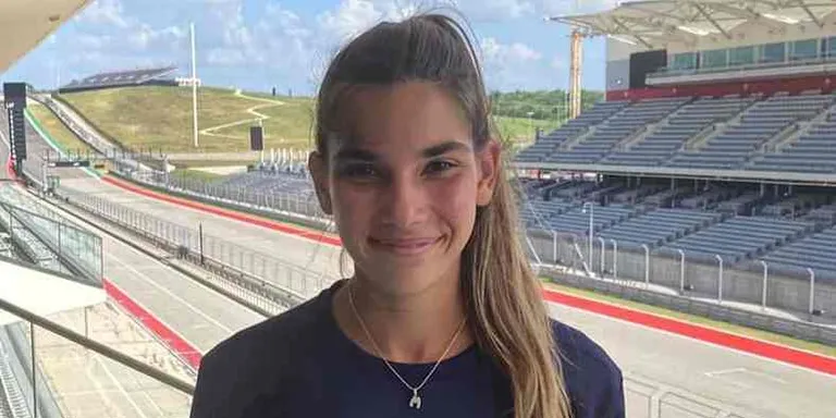 Ràdio Pineda entrevista aquesta tarda a Marta Forné, una jove pinedenca que juga al futbol a Texas
