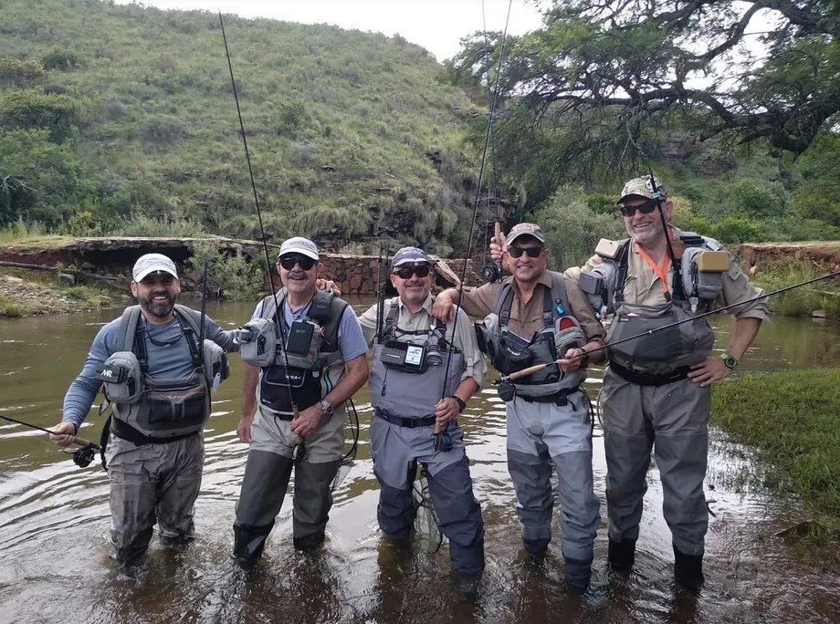 Jordi Fontanals, amb l'equip estatal màster de pesca amb mosca (www.fontanalsmosca.com)