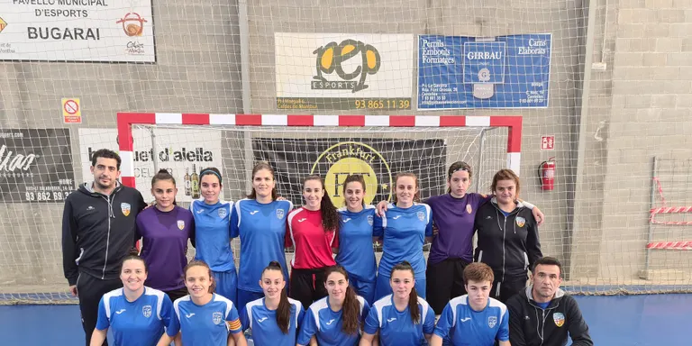 El femení de futbol sala cau en el primer partit de l’any i el masculí rasca un punt