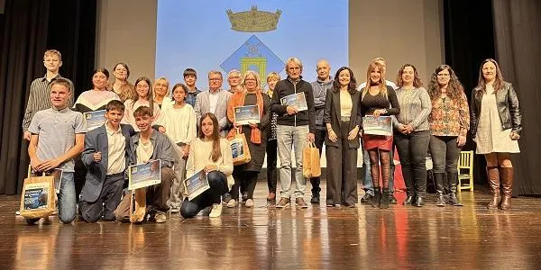 Roda de Berà lliura els premis de l'onzena edició del 'Roca Plana'