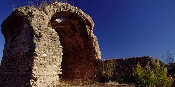 Troben restes d’un petit aqüeducte que abastia la Vil·la romana del Moro, a Torredembarra