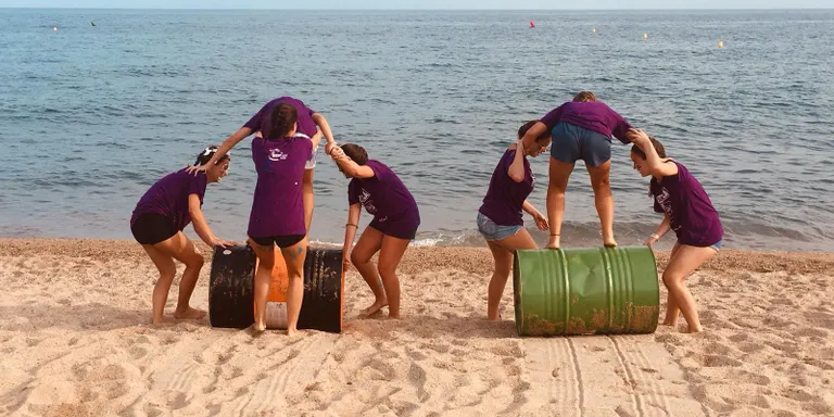 Torna la Transpinedenca del Cau de Pineda, la gimcana més esbojarrada del Maresme