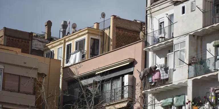 Els contractes de lloguer cauen un 25% en un any i tres de cada quatre superen els 1.000 euros