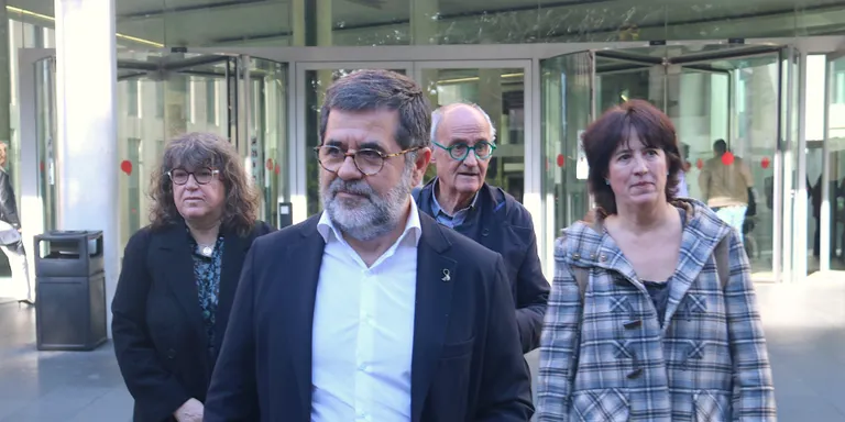 La directora del CNI confirma al jutjat que el Suprem va autoritzar espiar Jordi Sànchez i Elisenda Paluzie des del 2019