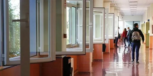Alternativa insta el plenari d'Altafulla a demanar mesures per millorar la ventilació dels centres escolars