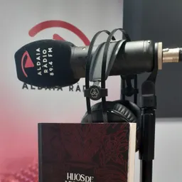 L'Entrevista Setmanal - Adrià Hernández i el seu llibre "Hijos de Abraham" - episode art