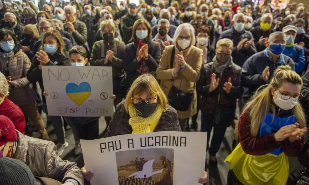 Els municipis de la comarca es coordinen per acollir persones refugiades procedents d'Ucraïna