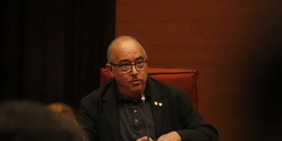 La Conselleria d'Educació descarta reeditar les targetes moneder i repartirà menjar a domicili si hi ha confinaments parcials durant el curs