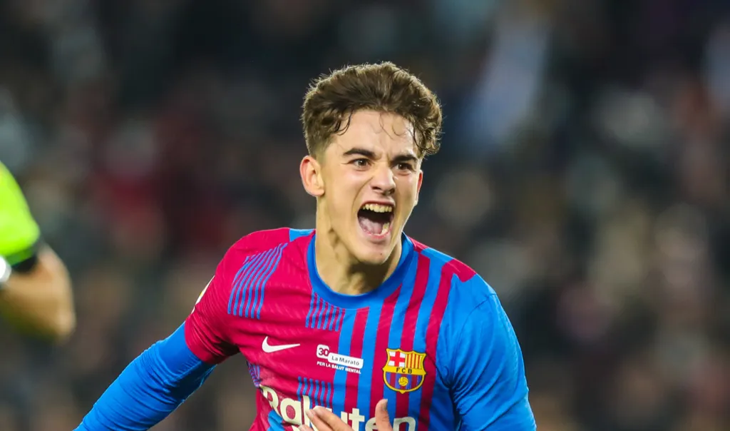Gavi podria renovar amb el Barça 5 anys més