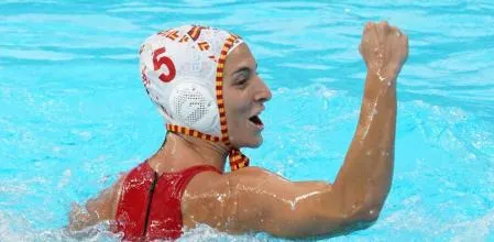 Espanya supera Canadà en un partit molt ajustat