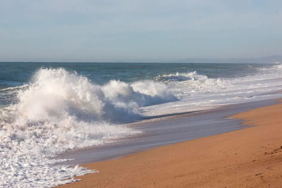 Prealerta per fort vent i mala mar