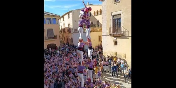 Els Castellers d'Altafulla signen la millor actuació de la seva història en la Diada de Festa Major de Sant Martí