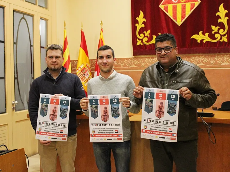 Gerard Rams (BFast), Aleix Janer del CNR i el regidor d'Esports, Juan López, en la presentació del 