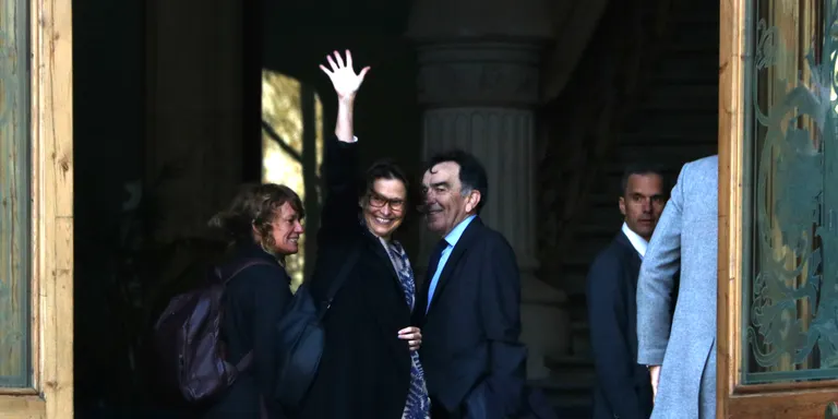 Serret, abans de ser jutjada: "Comparec amb la voluntat de confrontar amb qui està reprimint l'independentisme"