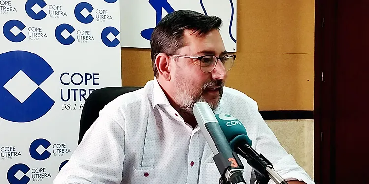 El alcalde de Utrera aclara importantes cuestiones en relación al caso de la compra de los cines