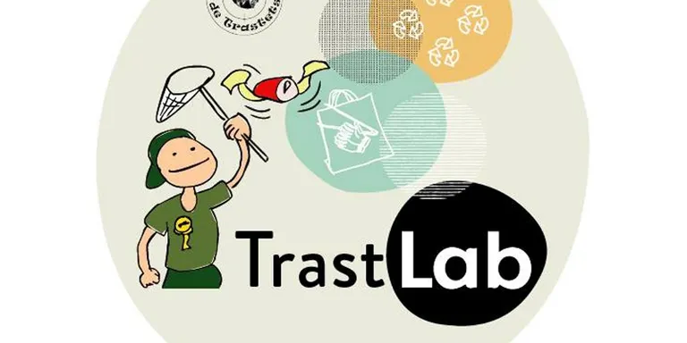 La pintura, el dibuix i la fotografia, protagonistes del projecte Trastlab a la Biblioteca