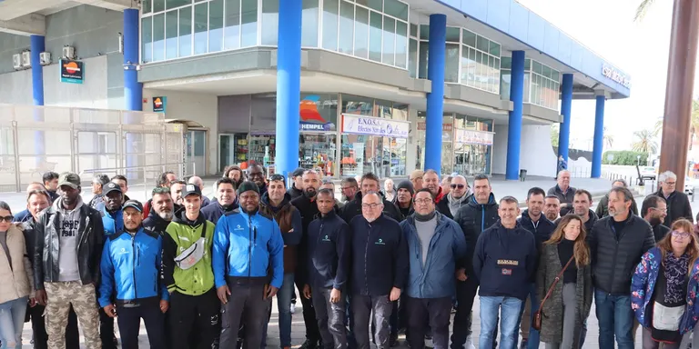 Els pescadors de Tarragona fan una jornada de vaga per la precarietat del sector
