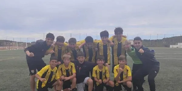 L’Aleví ‘A’ del CE Altafulla s’imposa a la Riera ‘B’ en un derbi vibrant (3-4)