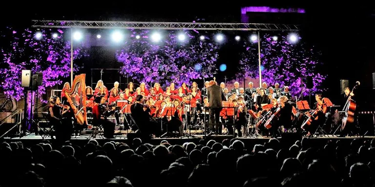 La Festa Major Petita de Pineda ve marcada per actes populars i tradicionals