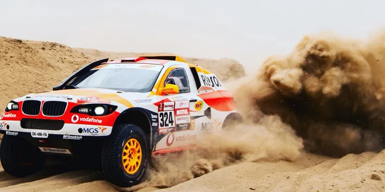 Isidre Esteve segueix endavant al Dakar amb un 33è lloc a la tercera etapa