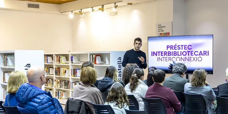 Èxit participatiu en la festa de la Biblioteca Montoliu
