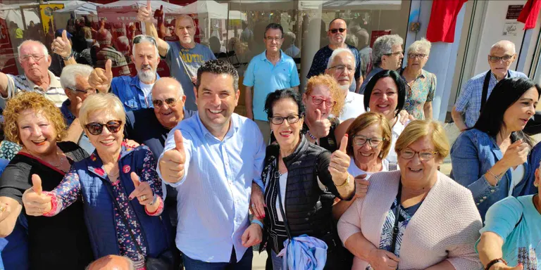 El PSC inaugura el seu local electoral i Xavier Amor demana «una victòria per assumir grans reptes»