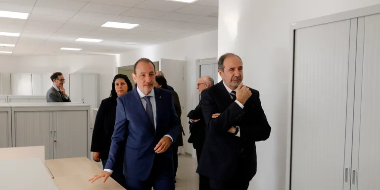 Espadaler diu que encara no han decidit el trasllat de la presó de Ponent i afirma que ho continuen estudiant