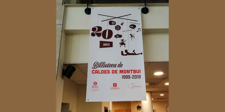 La Biblioteca estrena nou personatge i servei d'autoprèstec