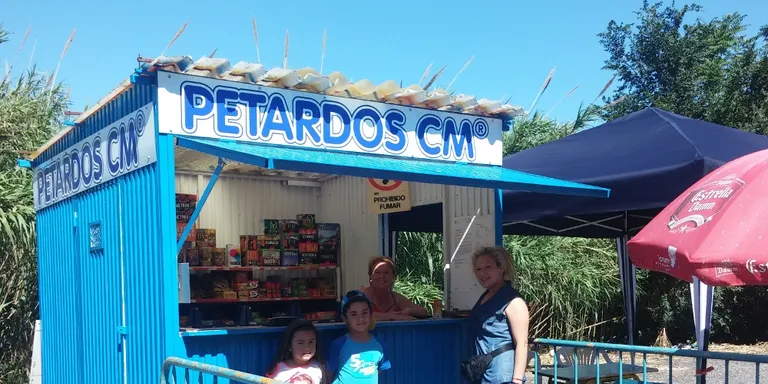 "El perrito cagón", el petard infantil més venut per la revetlla de Sant Joan