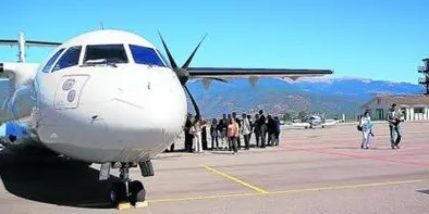Air Andorra preveu transportar 120.000 passatgers el primer any