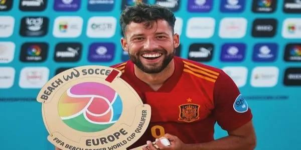 El torrenc Eduard Suárez s’acomiada de la Selecció Espanyola de Futbol Platja