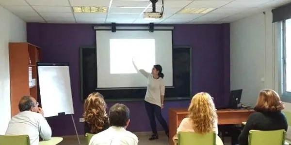 L’associació AICEC-ADICAE dóna a conèixer la situació actual de les clàusules sòl a Altafulla