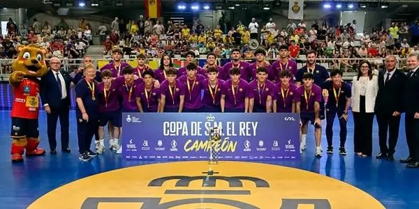 El rodenc Hugo Ramírez conquereix la Minicopa d’Espanya d’handbol amb el FC Barcelona