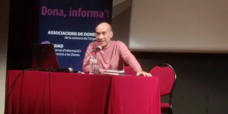 Finalitza amb èxit el cicle de conferències 'Dona Informa't' a Agramunt