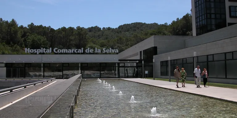 Nou persones més ingressades a la CSMS per la COVID-19 però es donen també les primeres altes hospitalàries