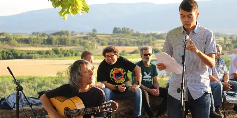 Una victòria al camp i d’altre de despatxos