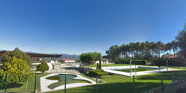 Les piscines del Pi de Sant Just permeten fer topless