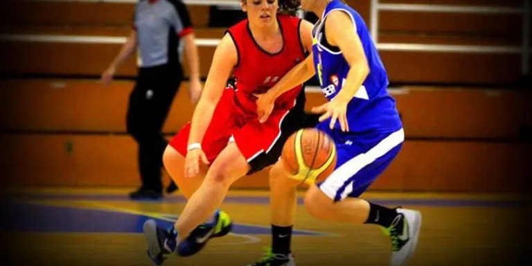 La veïna d’Altafulla Vicky Ceperuelo, guardonada amb un dels Prmeis Auriga Fvscvs del Consell Esportiu del Tarragonès
