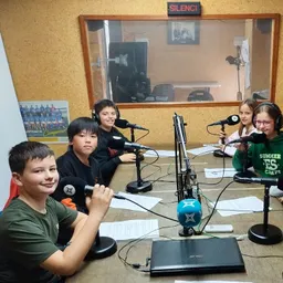 L'entrevista - Alumnes col·legi Carles III del 06/03/2025 - episode art