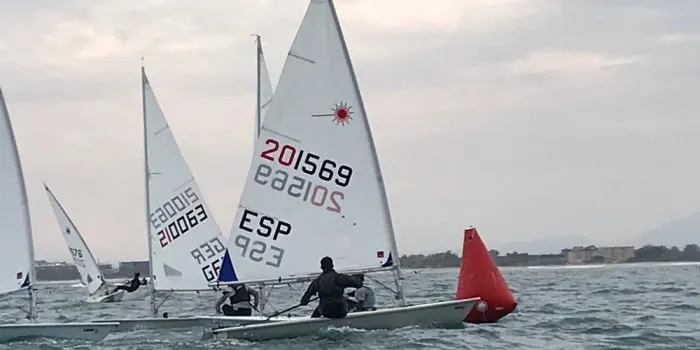 Pol Font es queda a les portes de pujar a podi a l’Euro Cup de Vela, en categoria làser