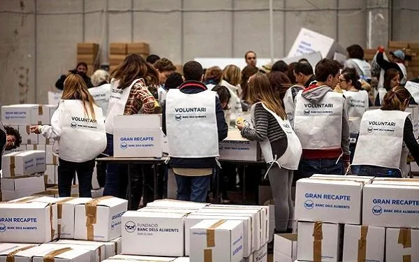 La llet, l’aliment més demandat en la nova edició del Gran Recapte a Altafulla