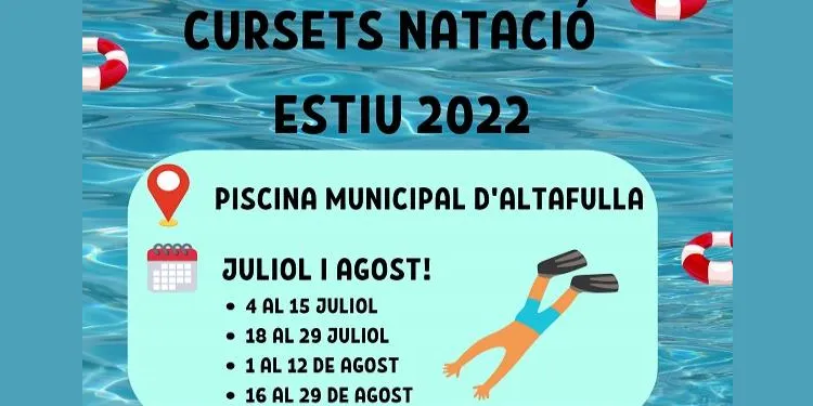 La piscina d'Altafulla torna a acollir els habituals cursets de natació per a totes les edats, aquest estiu