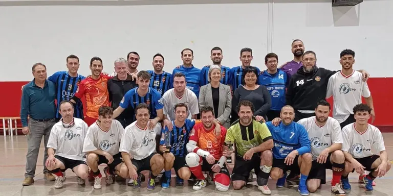 L'Olius-Atlètic Pi culmina una temporada excepcional amb victòria a la Supercopa Comarcal i aconsegueix el triplet