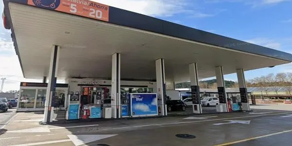 El govern espanyol elevarà fins als 20 cèntims la rebaixa per litre de gasoil al setembre