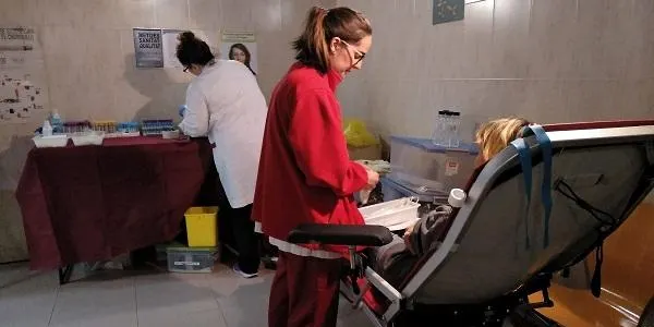 El Banc de Sang anima la ciutadania a perdre la por a les agulles, i a posar-se al costat de les persones beneficiàries
