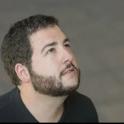 JURDAN ARRETXE: CUANDO EL PERIODISMO NO ES SOLO CONTAR, SINO DESPERTAR