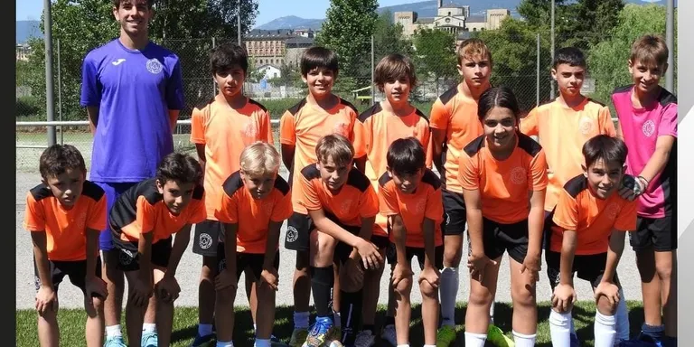 En marxa el segon Pirineus Soccer Campus a la Seu d'Urgell