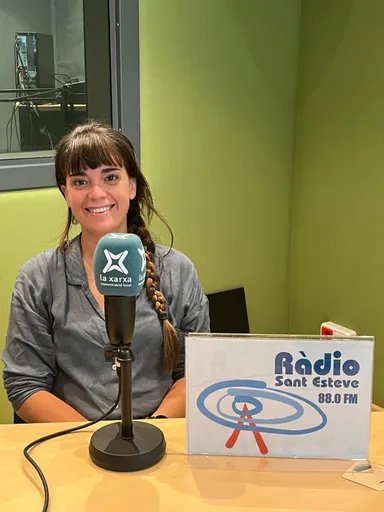 Espai de Medi Ambient amb la tècnica Anna Muns