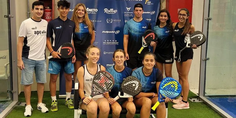 L’equip del Pàdel Cambrils sots 16 guanya el campionat provincial de la Federació Catalana de Pàdel
