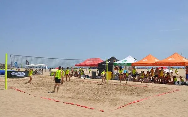 La segona edició del torneig Open Multivolei arriba a Torredembarra aquest cap de setmana